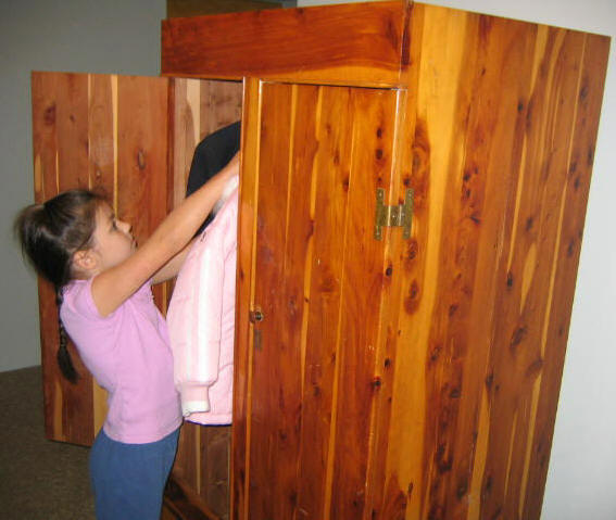 Free Armoire Woodworking Plans, Free Armoire Wardrobe Plans