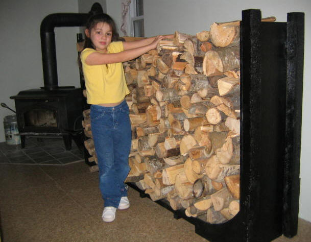 DIY Wood Design: Homemade wood racks for firewood
